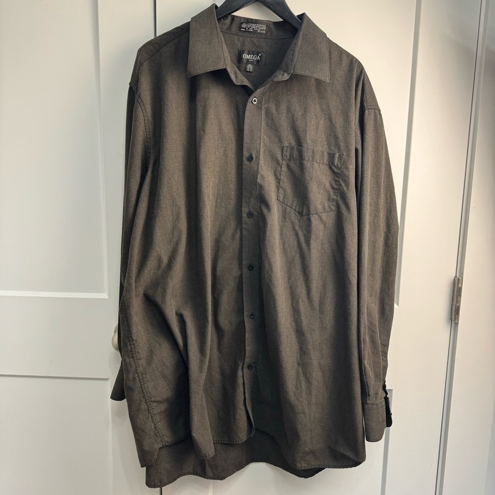 Omega Italy Men's Dark Brown Cotton-Blend Button-Up Shirt 3XL